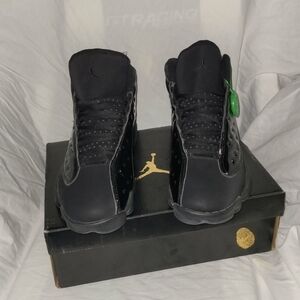 Jordan 13 Cap And Gown Sneakers